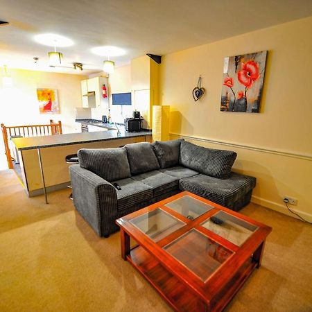 The Coachman Pub, Hartford, Room Only Hartford  المظهر الخارجي الصورة